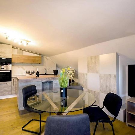 Peace & Quiet Apartment Burgas Екстер'єр фото