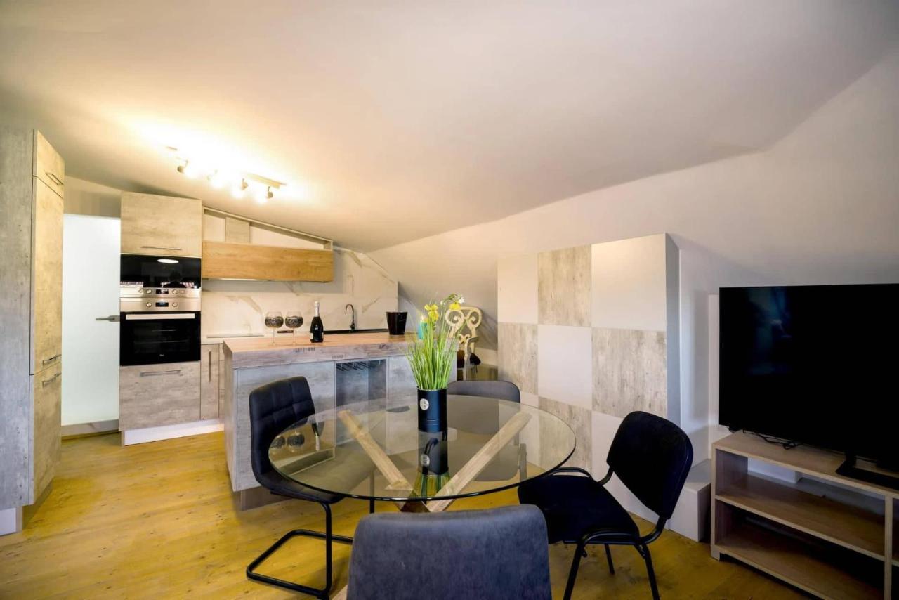 Peace & Quiet Apartment Burgas Екстер'єр фото